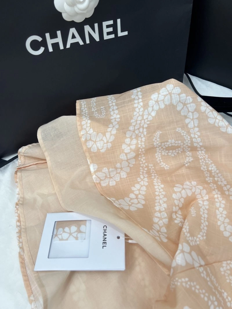 Trendsetting Chanel T-Shirts 110190