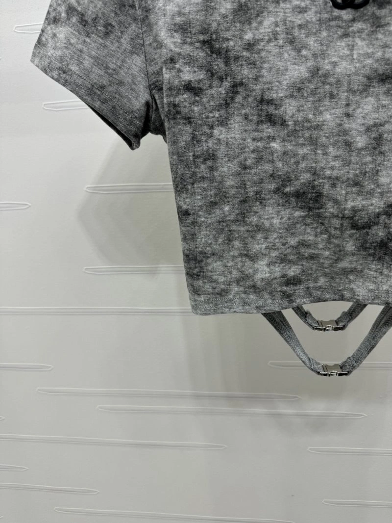 Affordable Chanel T-Shirts 110172