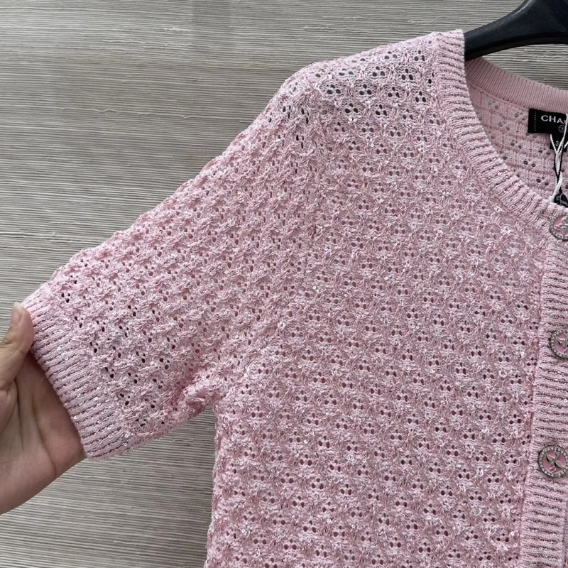 Modern Chanel T-Shirts 110171
