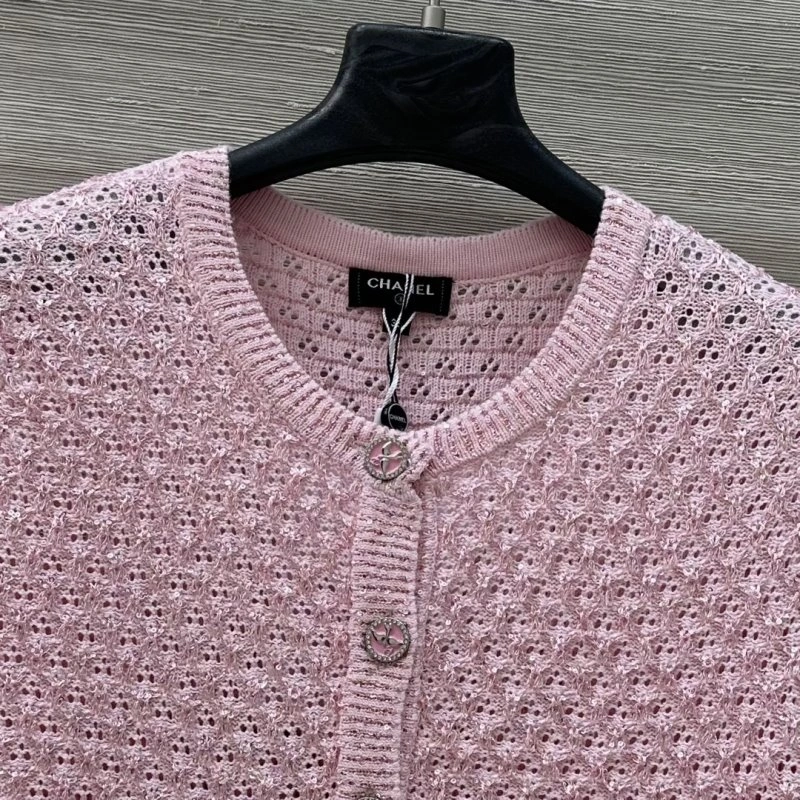 Modern Chanel T-Shirts 110171