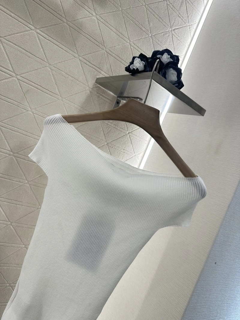Unique Chanel T-Shirts 110180