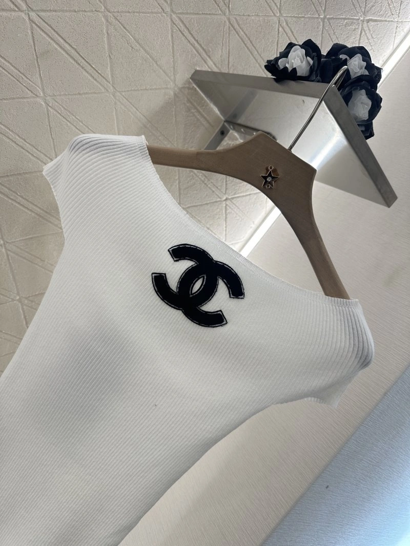 Unique Chanel T-Shirts 110180