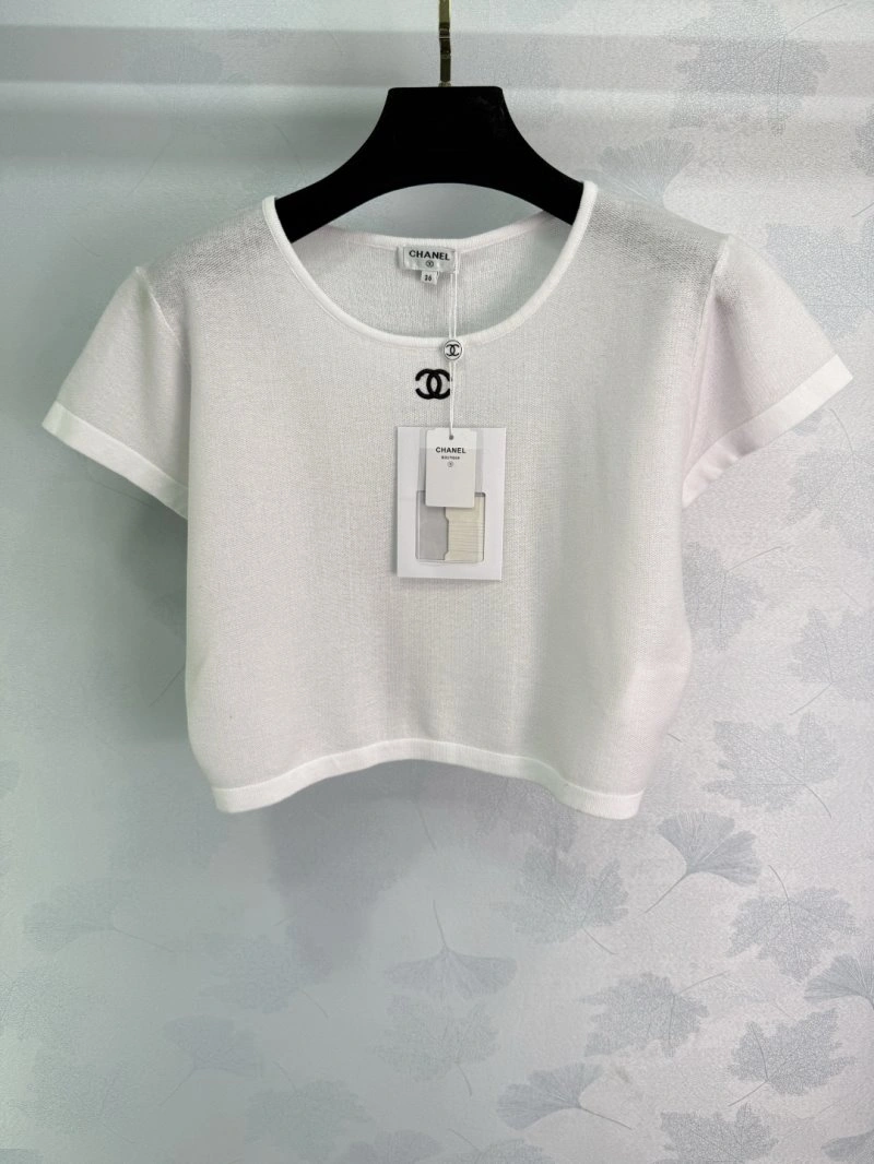 Chanel T-Shirts Refined 110149