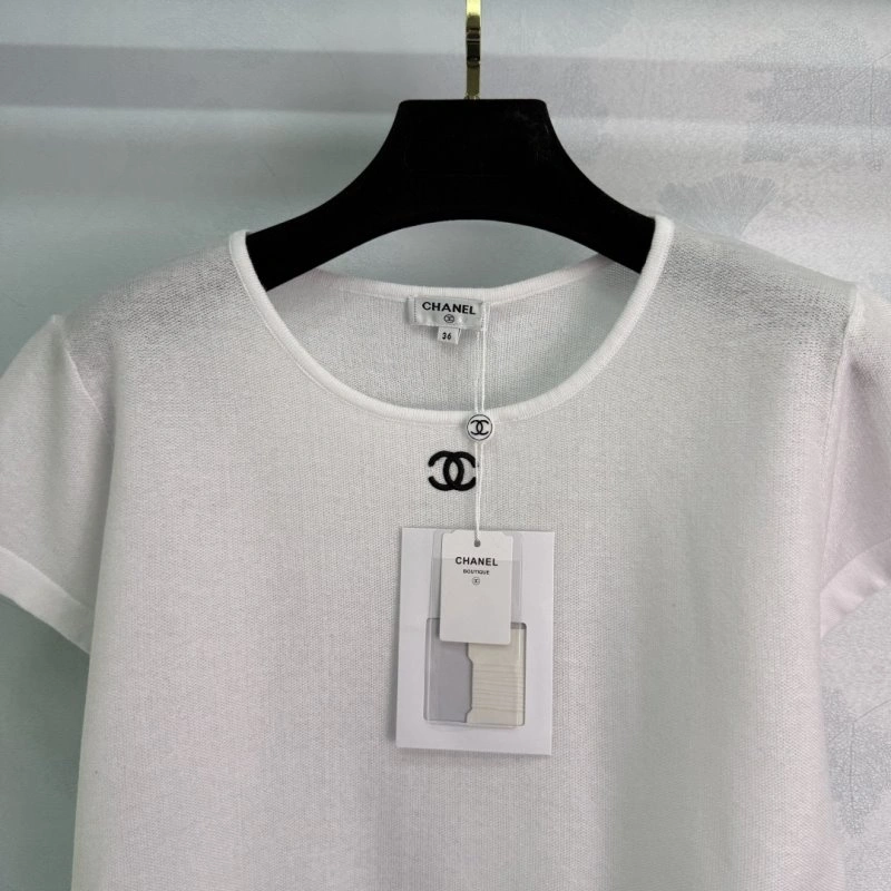 Chanel T-Shirts Refined 110149