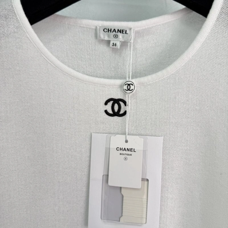 Chanel T-Shirts Refined 110149