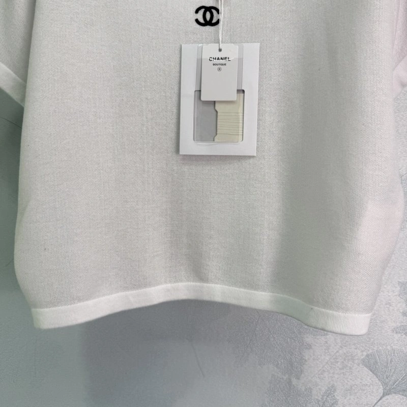 Chanel T-Shirts Refined 110149