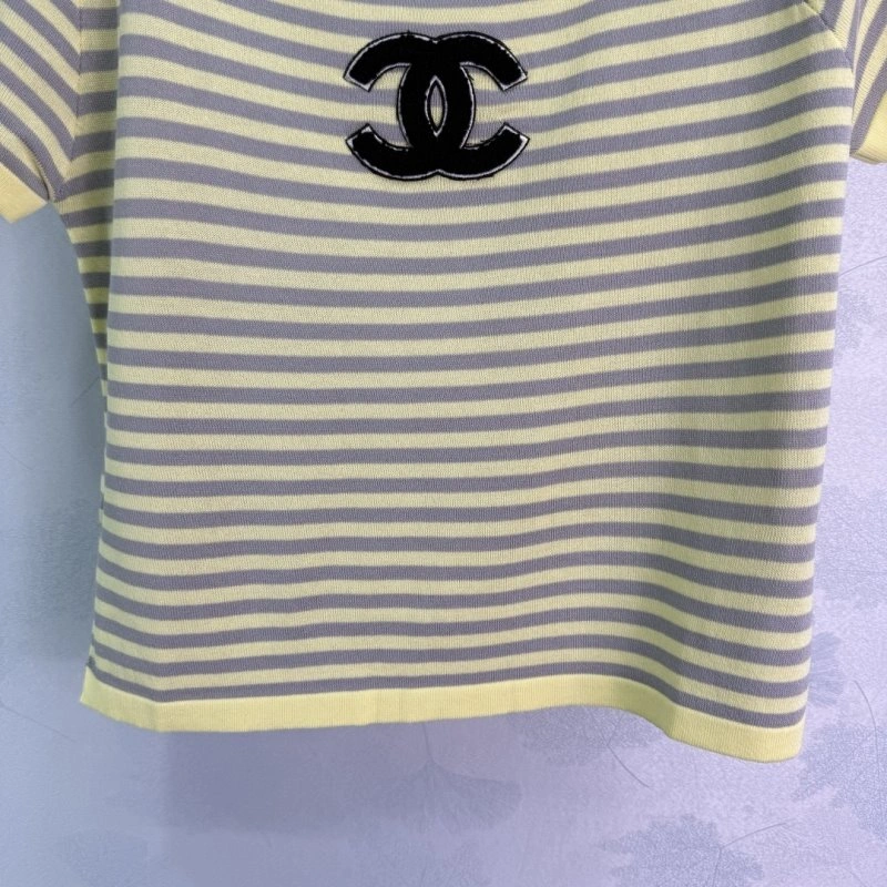 Sleek Chanel T-Shirts 110148