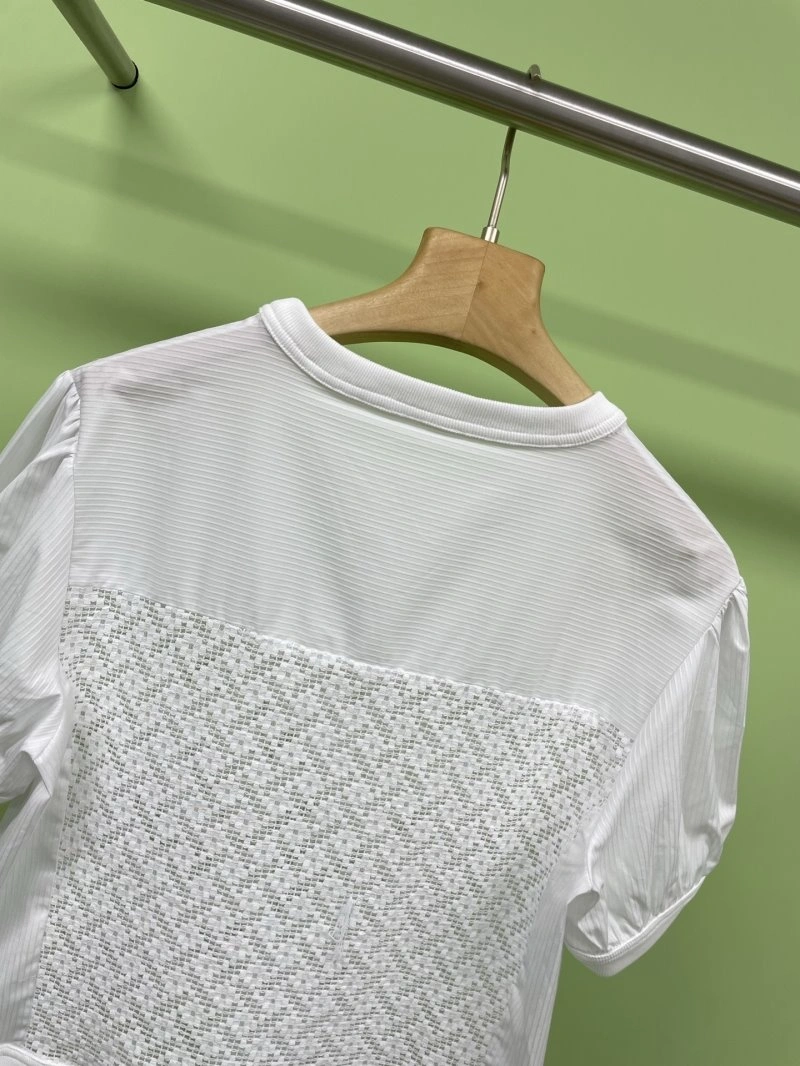 Snug Chanel T-Shirts 108040