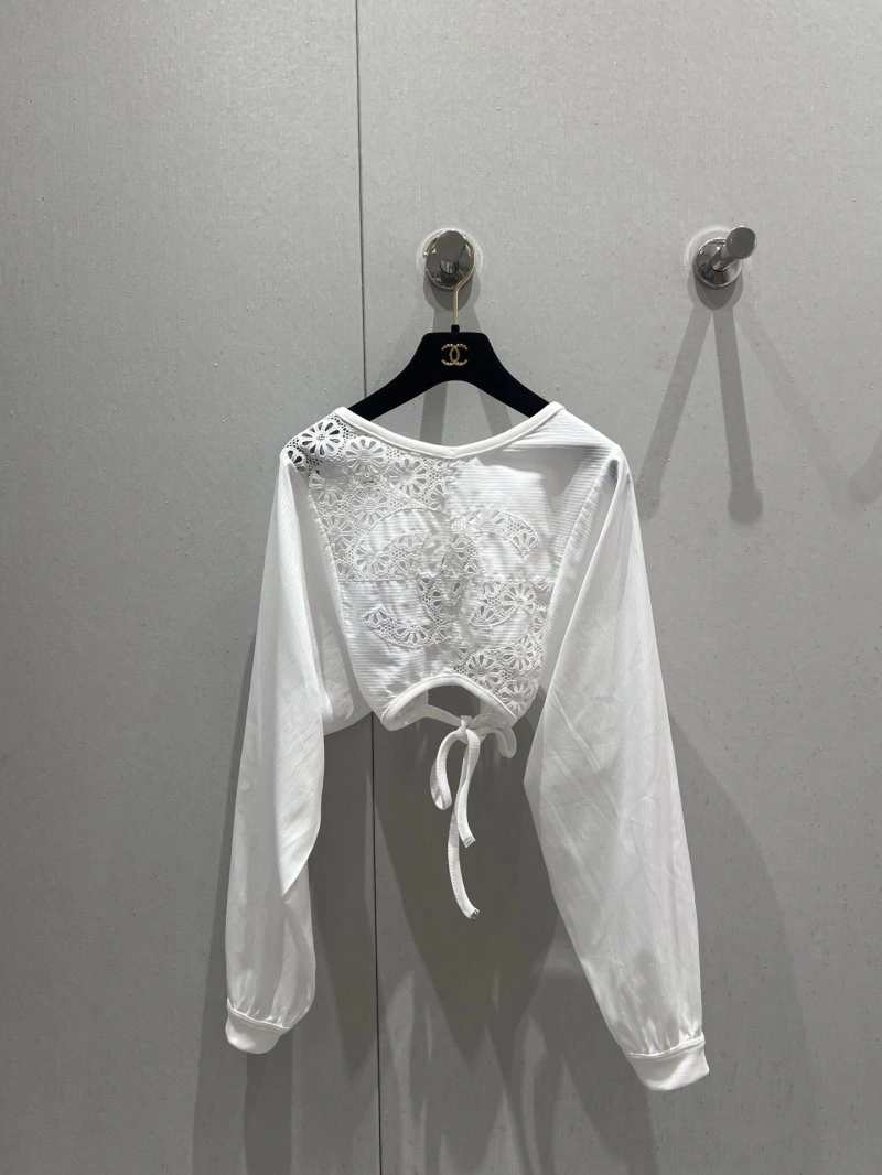 Stylish Chanel T-Shirts 108039