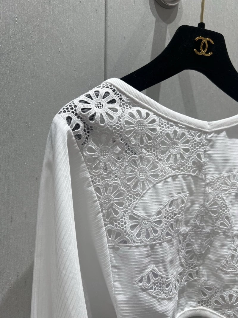 Stylish Chanel T-Shirts 108039