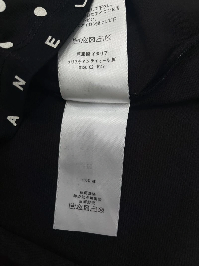 Chanel T-Shirts Premium 108038