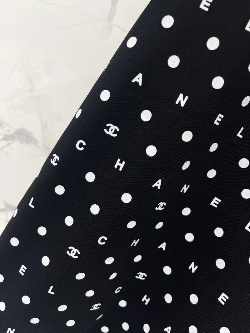 Chanel T-Shirts Premium 108038