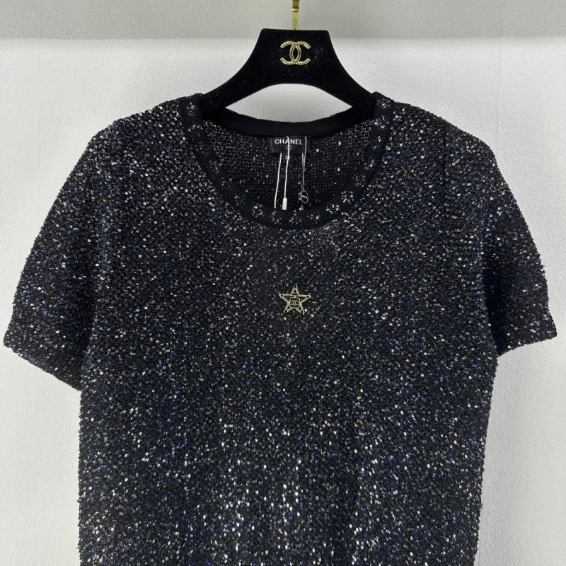 Versatile Chanel T-Shirts 108010