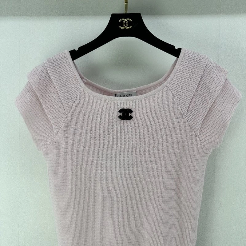 Chanel T-Shirts Unique 108001