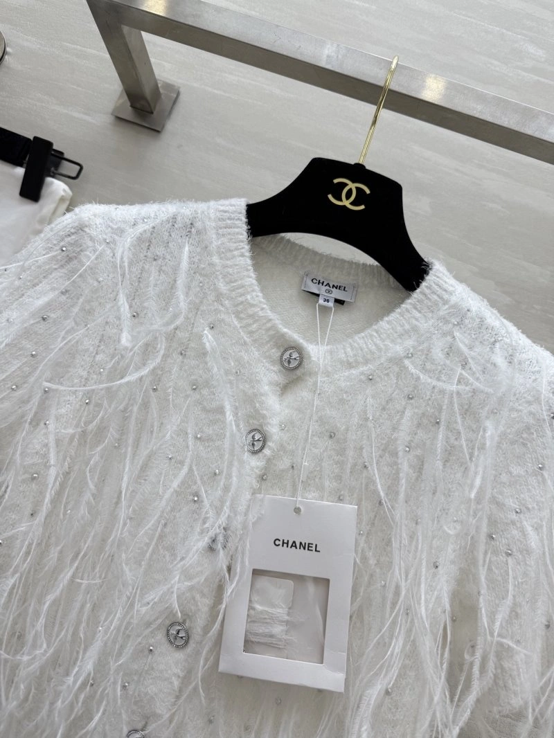 Chanel T-Shirts WeatherProof 107983