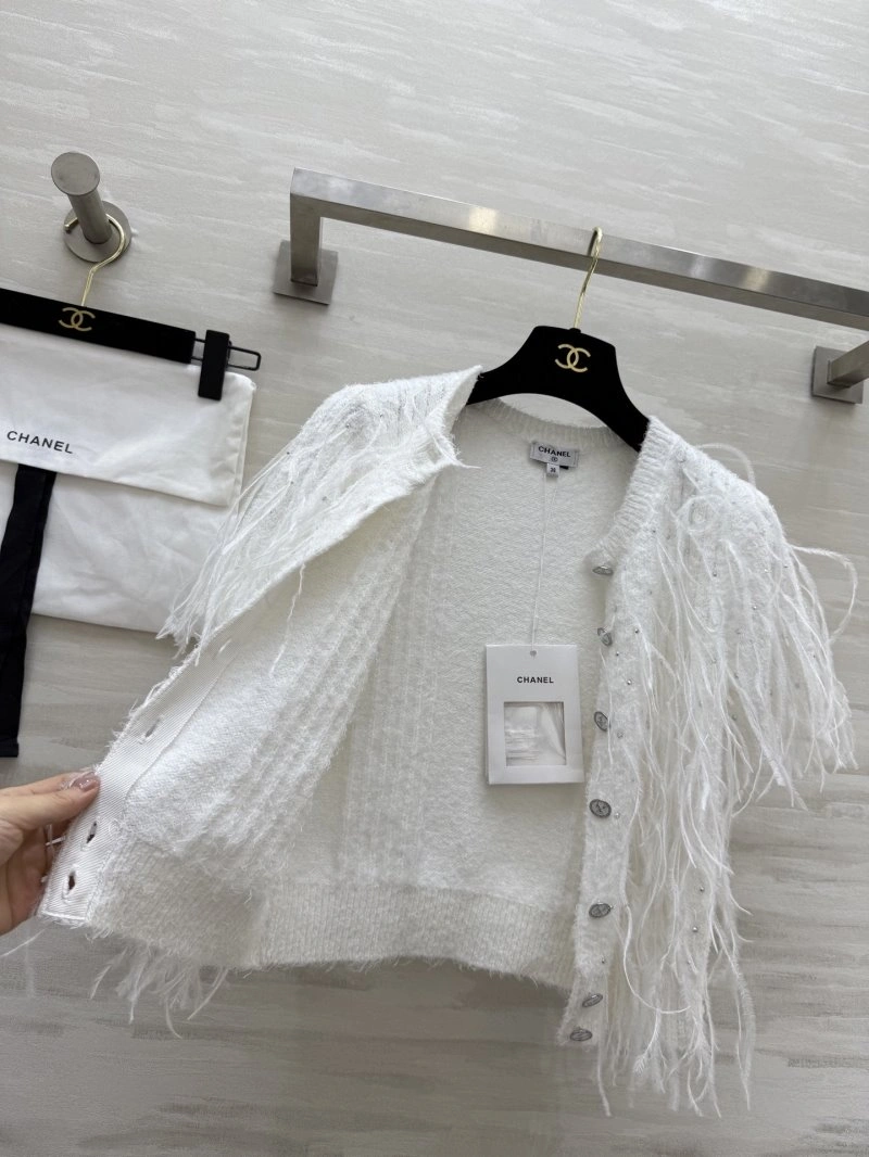 Chanel T-Shirts WeatherProof 107983
