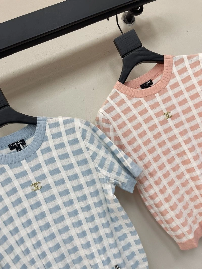 WeatherProof Chanel T-Shirts 107977