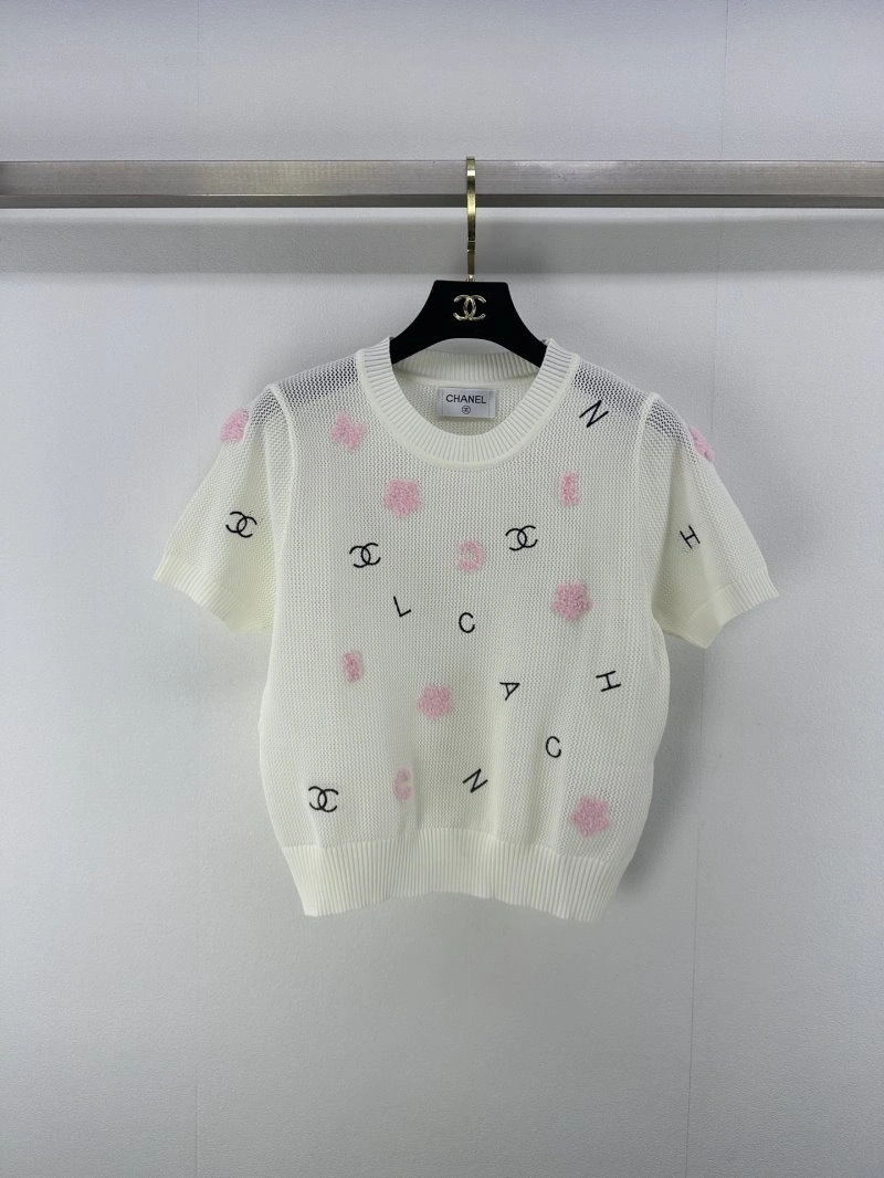 Refined Chanel T-Shirts 107987