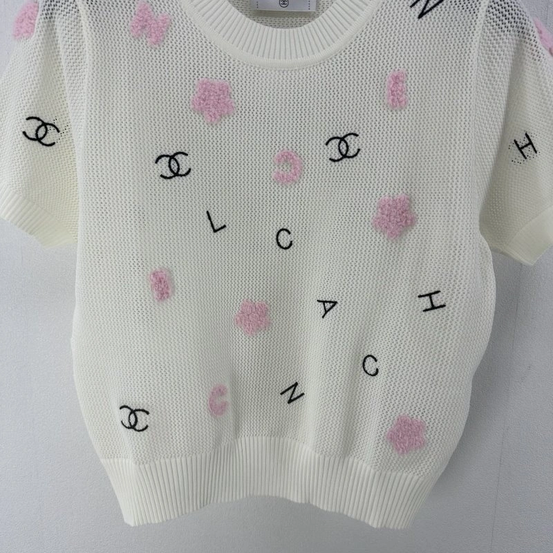 Refined Chanel T-Shirts 107987