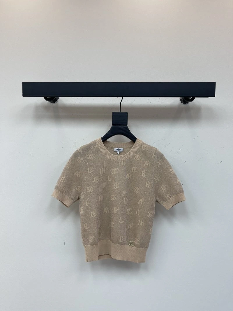 Packable Chanel T-Shirts 107969
