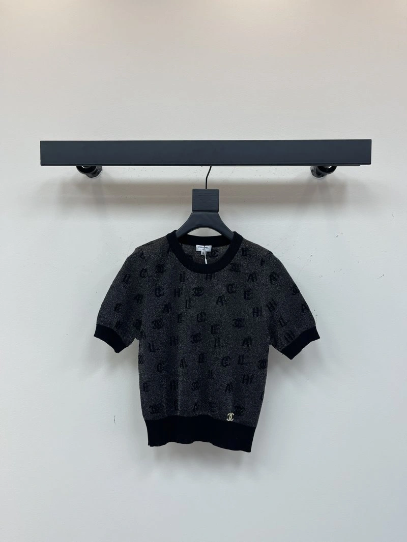 Packable Chanel T-Shirts 107969