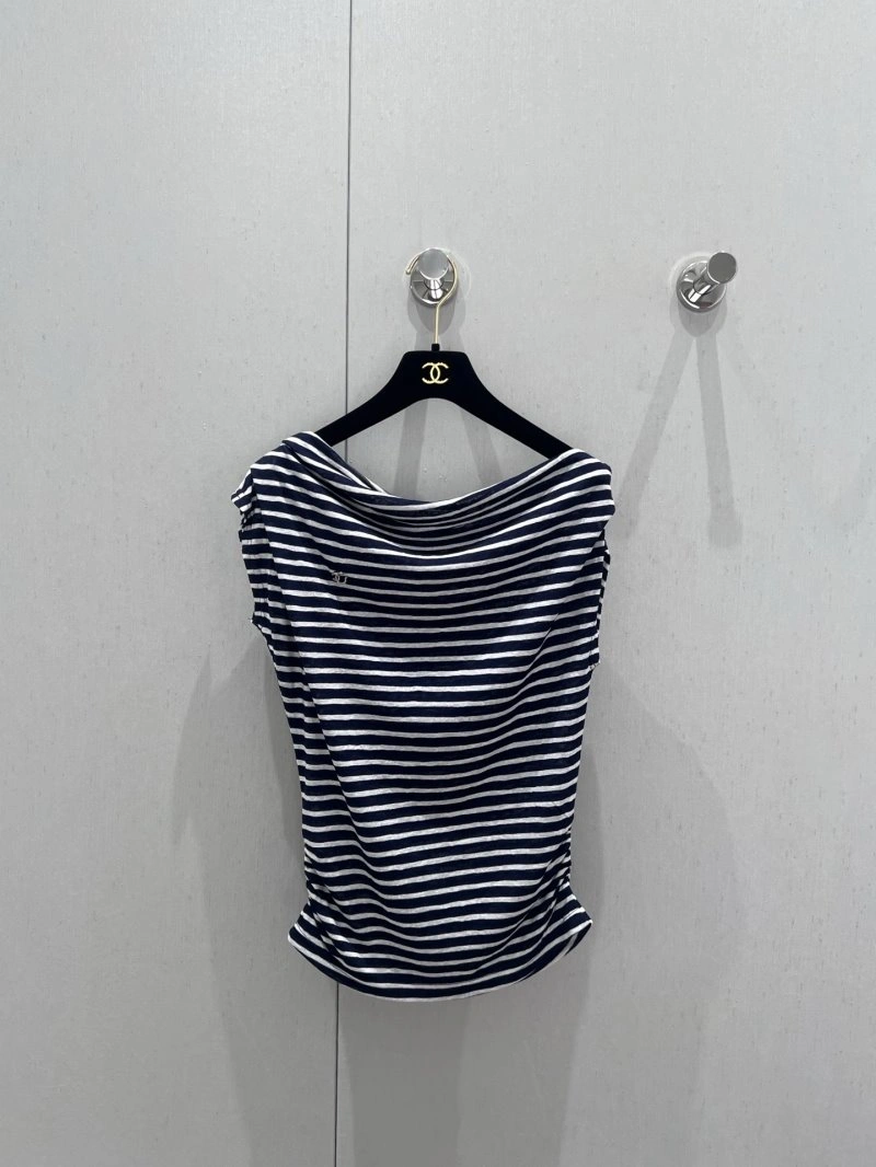 Chanel T-Shirts Refined 107967