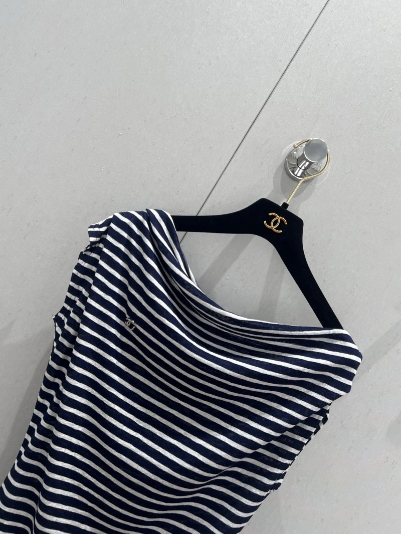 Chanel T-Shirts Refined 107967