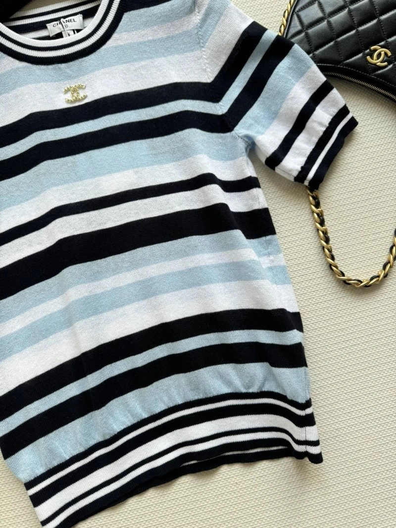 Versatile Chanel T-Shirts 107958