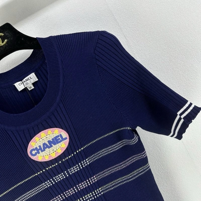 Tailored Chanel T-Shirts 107933