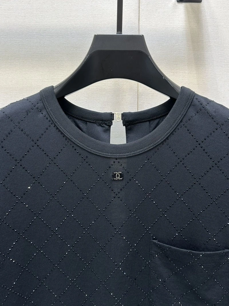 EyeCatching Chanel T-Shirts 107942