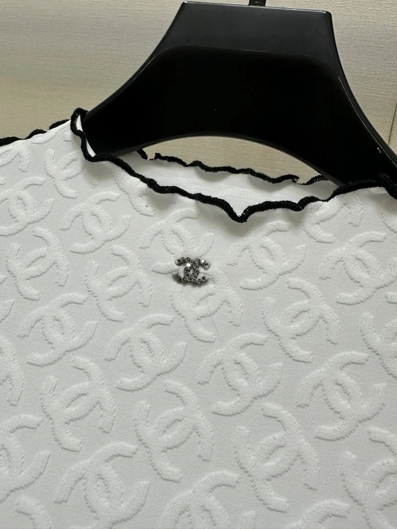 SmoothTexture Chanel T-Shirts 107957