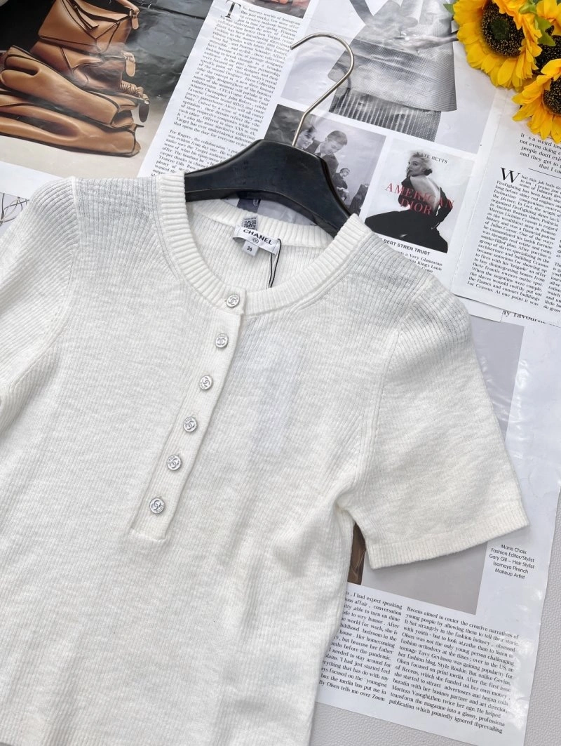 Modern Chanel T-Shirts 107926
