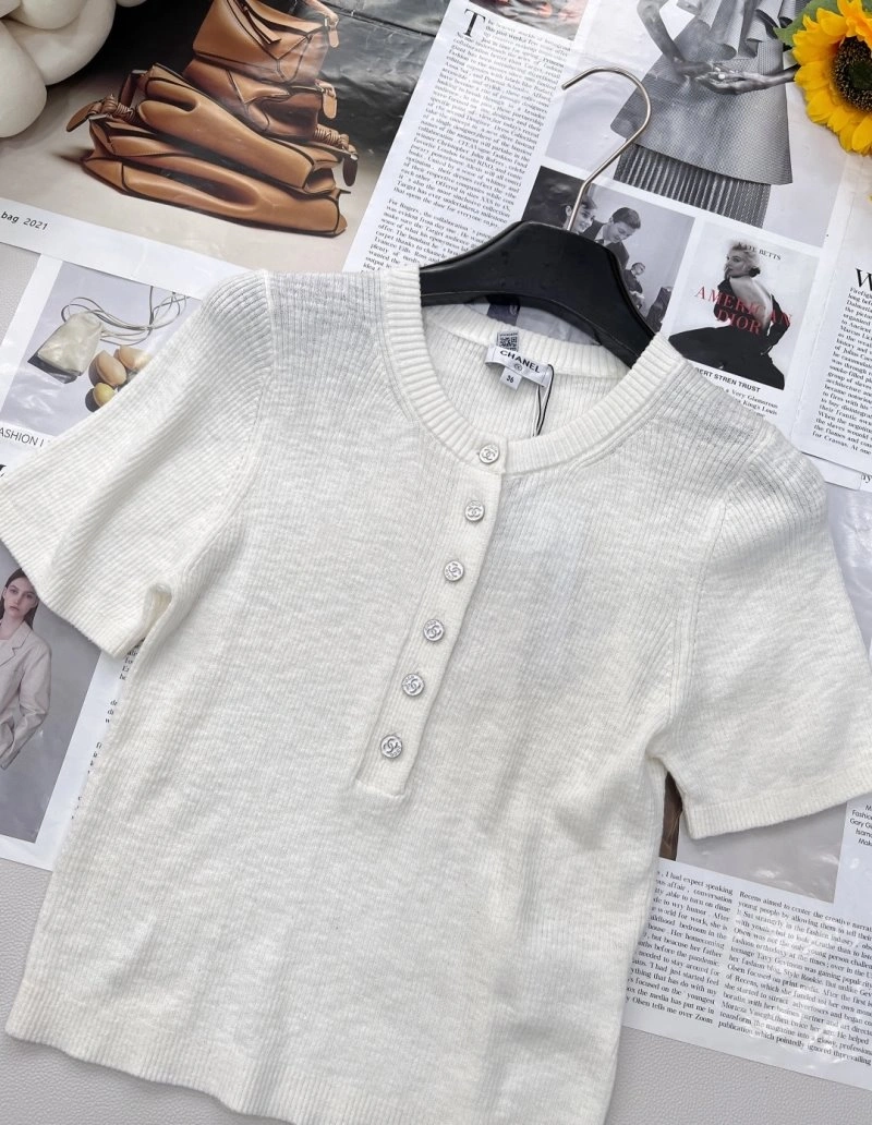Modern Chanel T-Shirts 107926