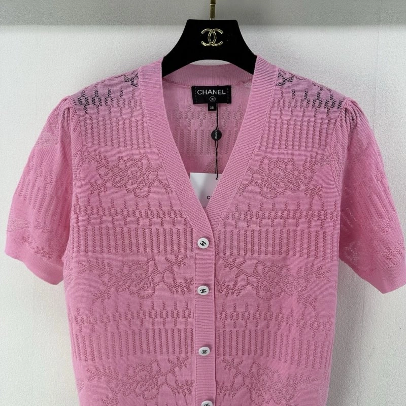 Classic Chanel T-Shirts 107923
