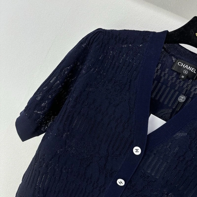 Chanel T-Shirts Sustainable 107922