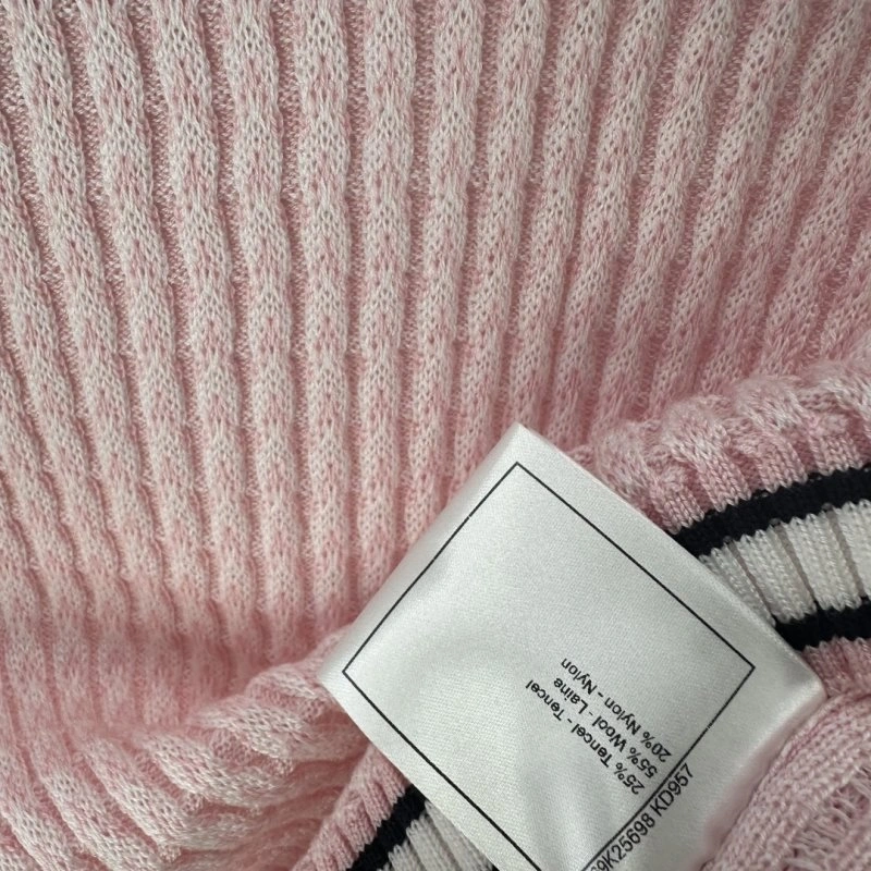 SmartChoice Chanel T-Shirts 107890