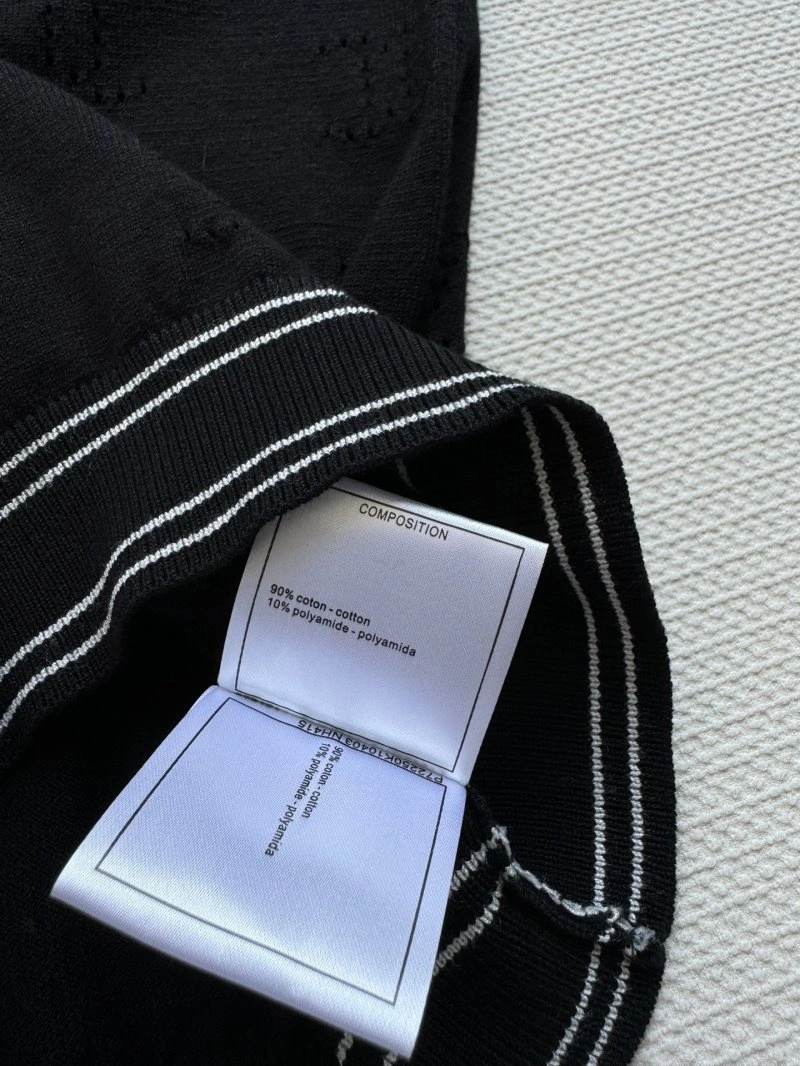 FreshLook Chanel T-Shirts 107896