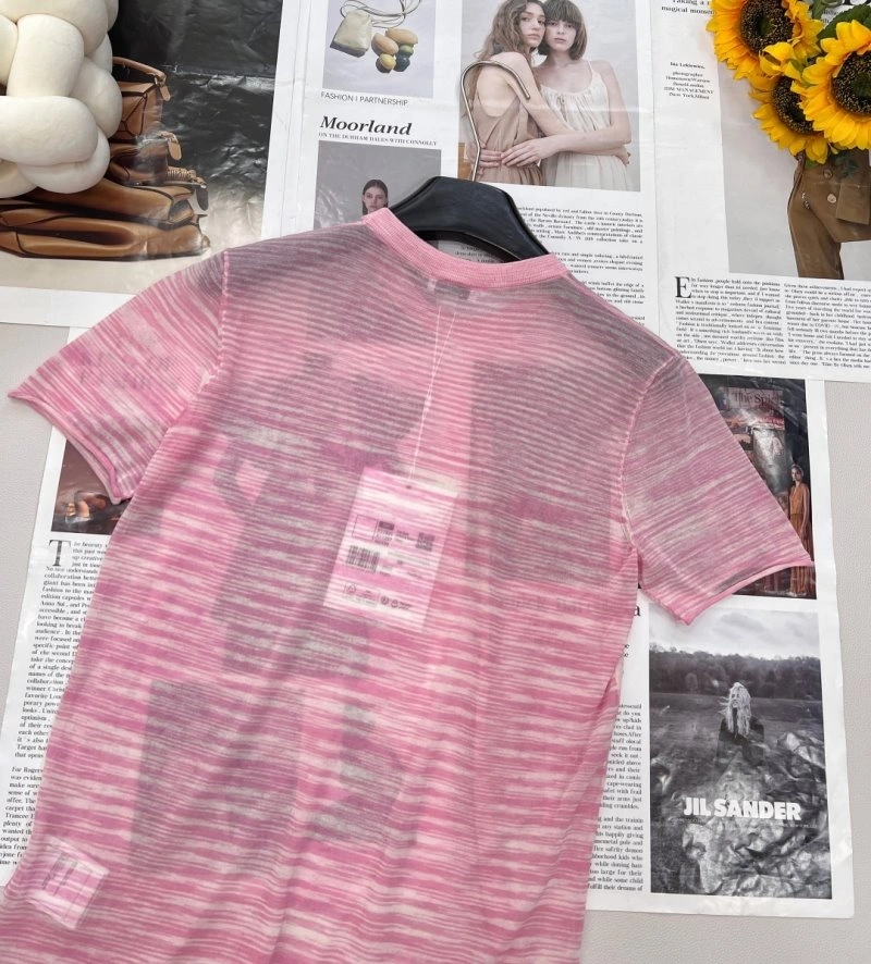 Chanel T-Shirts Resilient 107917