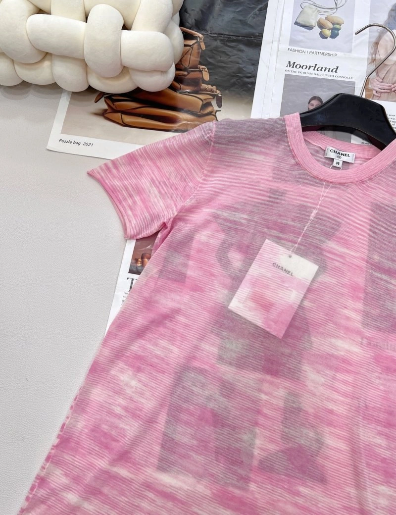 Chanel T-Shirts Resilient 107917