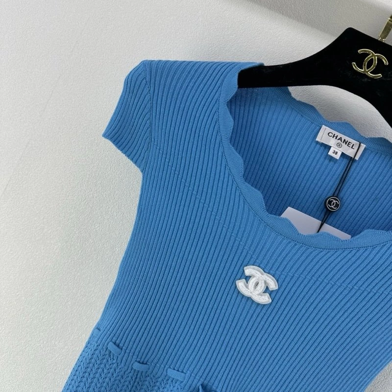 Bright Chanel T-Shirts 107902