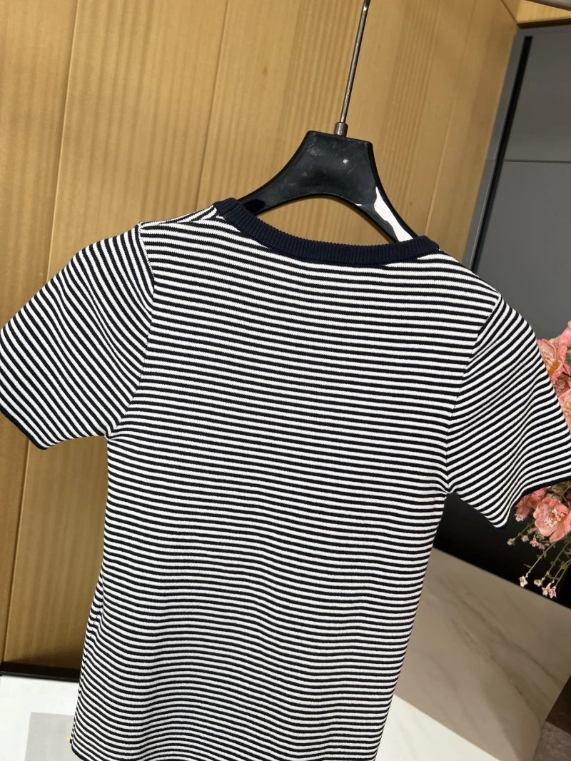 Stylish Chanel T-Shirts 107904