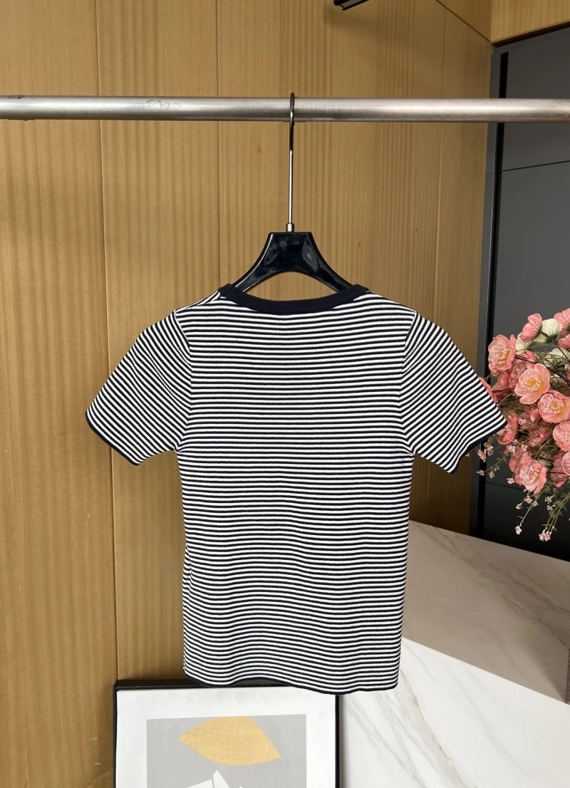Stylish Chanel T-Shirts 107904