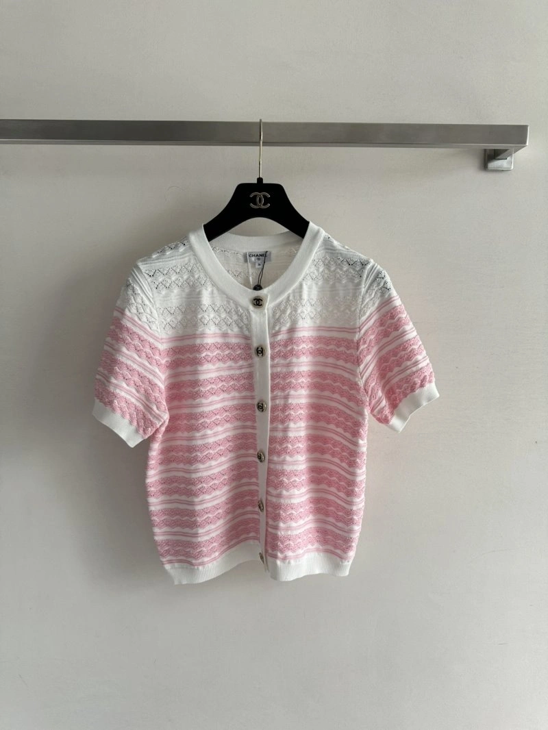 Flexible Chanel T-Shirts 107885