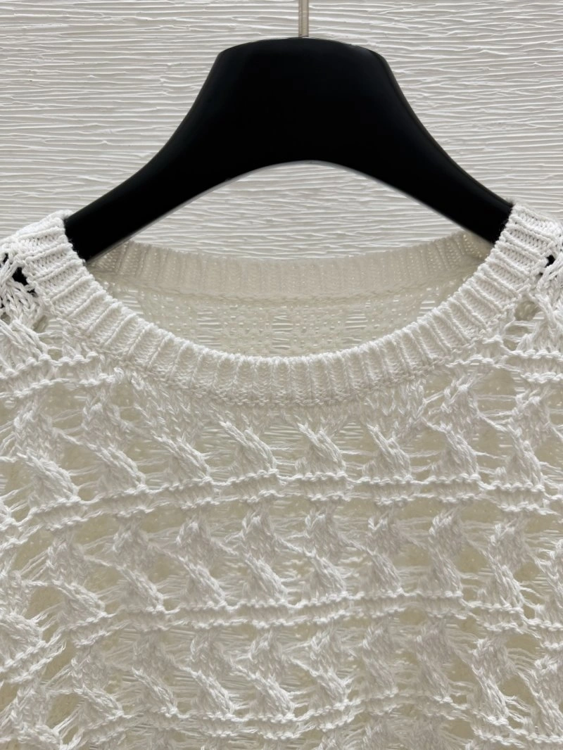 ModernLook Chanel T-Shirts 107882