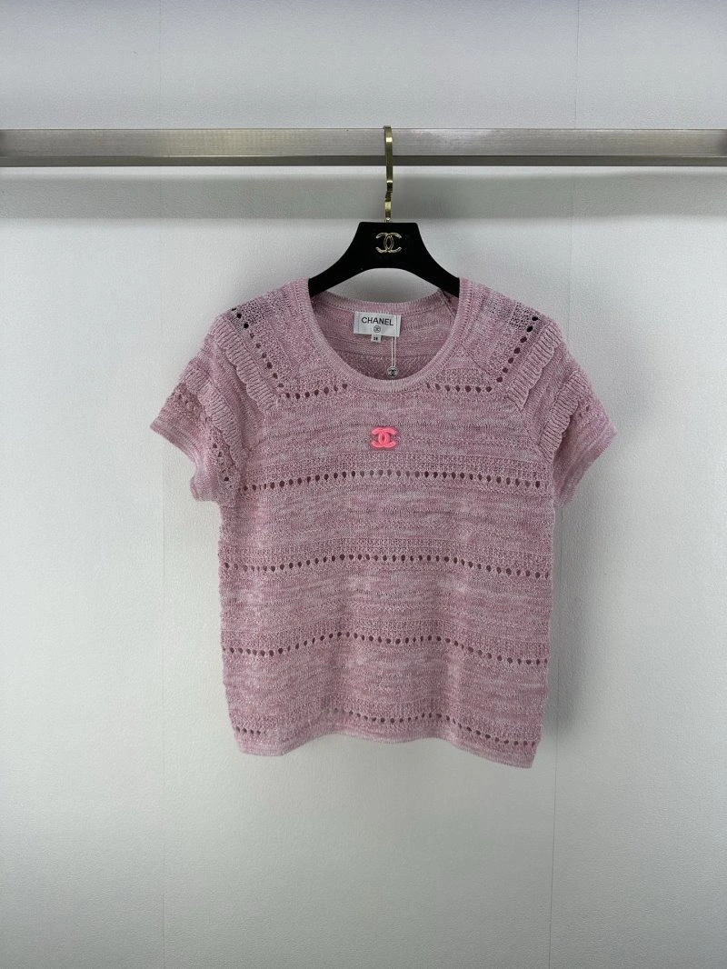 Chanel T-Shirts Lightweight 107876