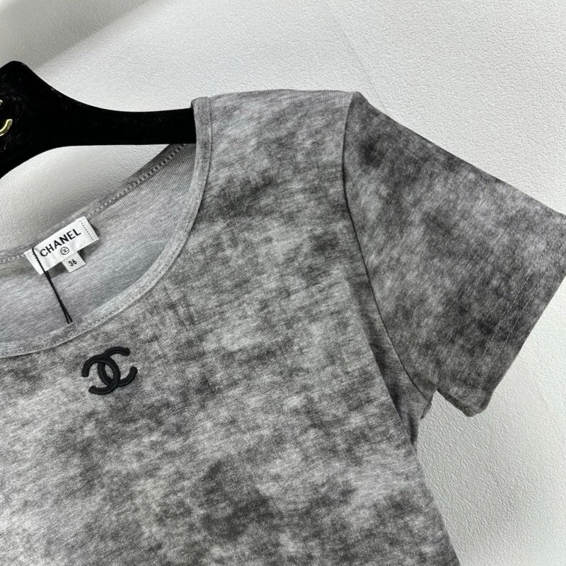 Trendy Chanel T-Shirts 107874