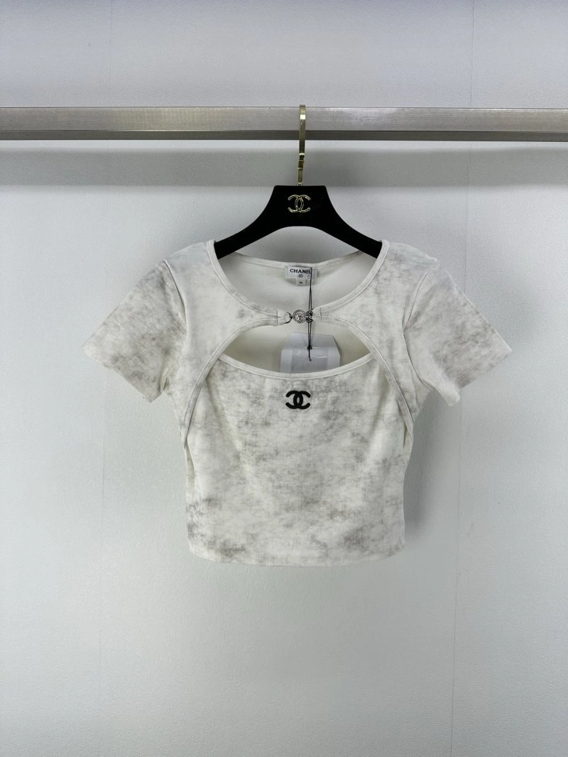 Chanel T-Shirts Stretchable 107872