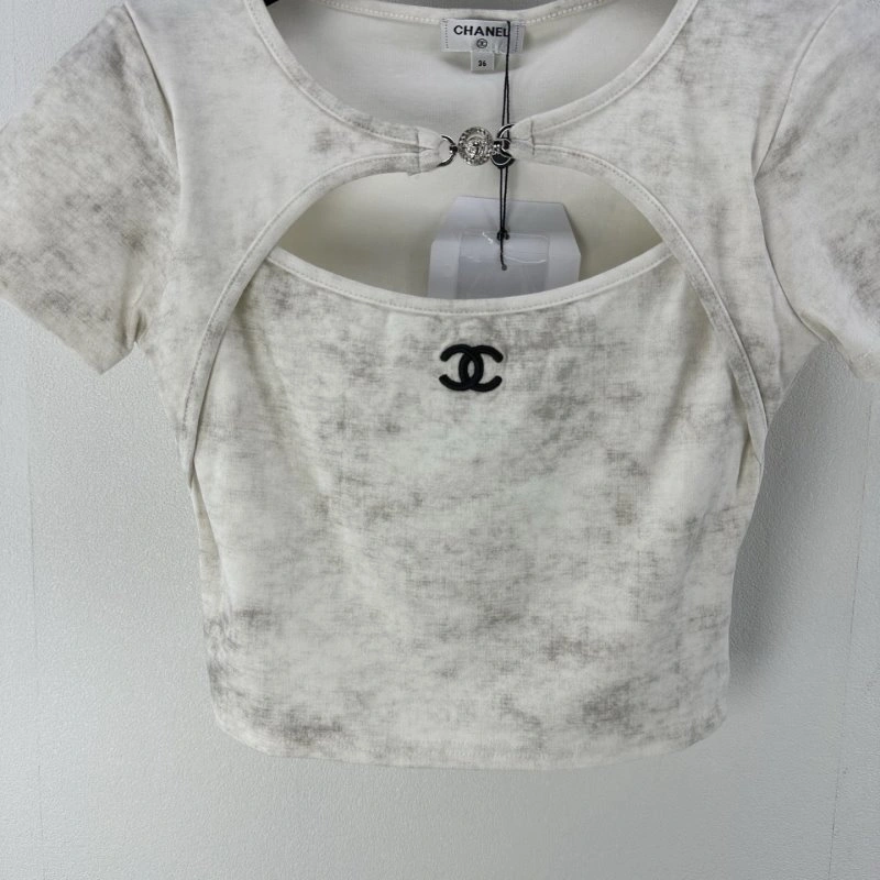 Chanel T-Shirts Stretchable 107872
