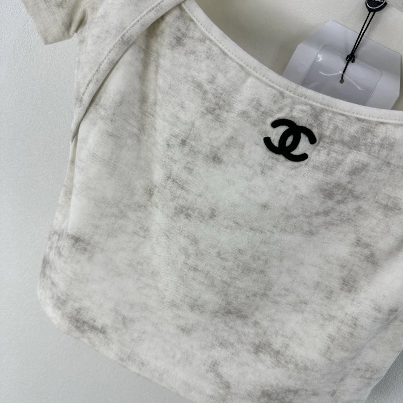 Chanel T-Shirts Stretchable 107872