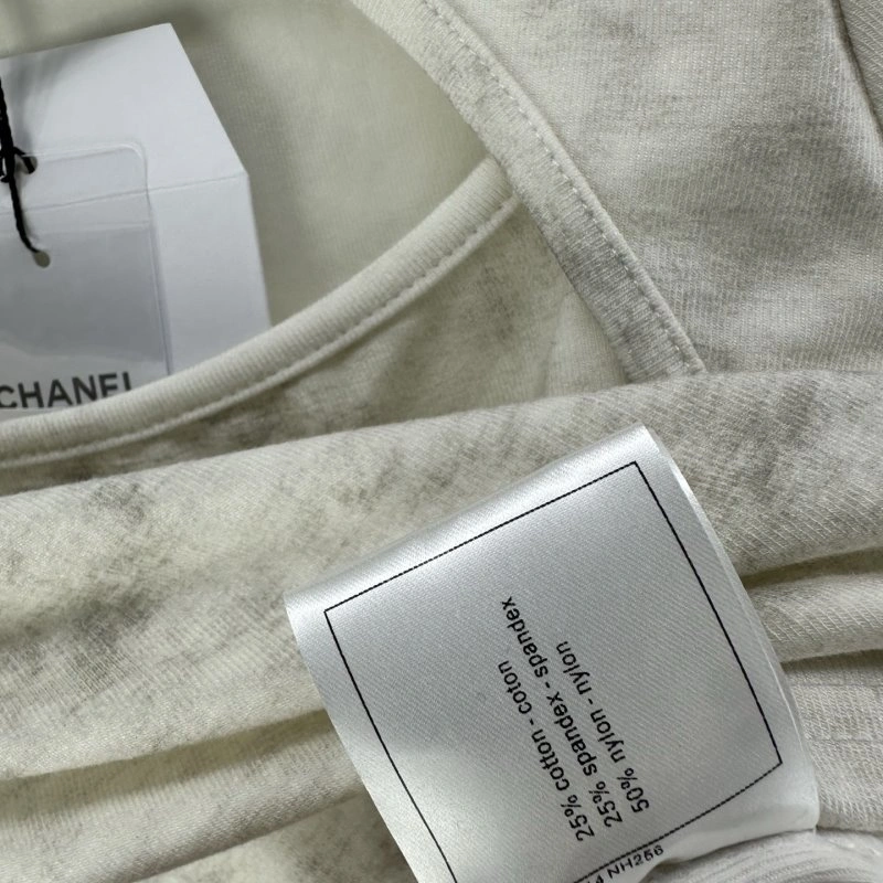 Chanel T-Shirts Stretchable 107872